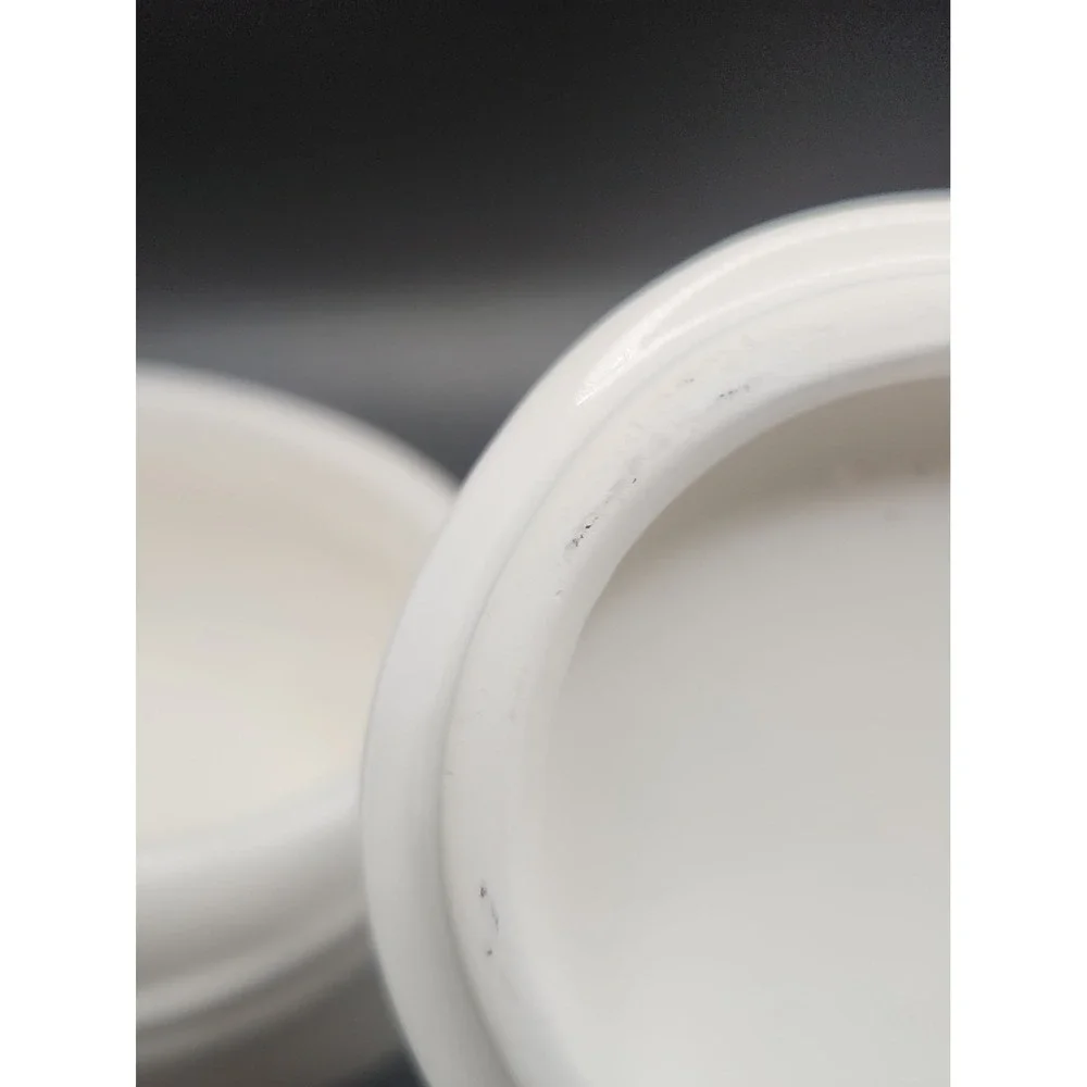 Vtg 80s Empty Coty Sophia White Milk Glass Powder Jar With Original Oval Puff
